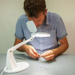 Lampe loupe led dioptrie 3