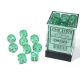 Dés: Set de 36 Dés 6 Transparent Borealis Vert Chessex