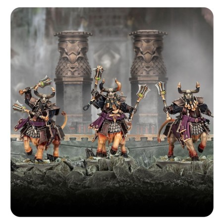 Helsmiths-of-Hashut-Centaures-Taureaux-x3-Figurines