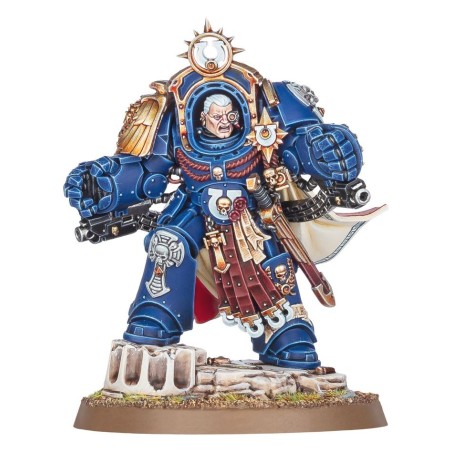 Ultramarines-Marneus-Calgar-en-Armure-d-Antilochus-