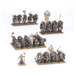 The Old World Guerriers du Chaos: Armées de Colonne de Bataille (x38 Figurines)