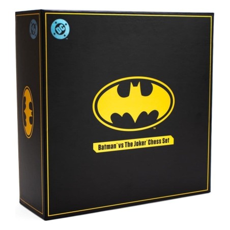 Jeux-de-Societe-Batman-vs-Joker-Chess-Set